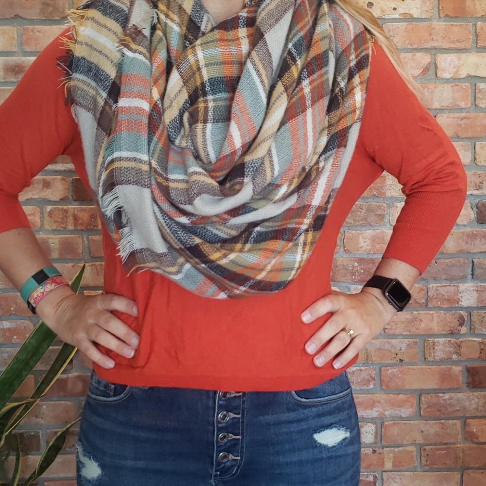 Scarf - Picture 2 of 6